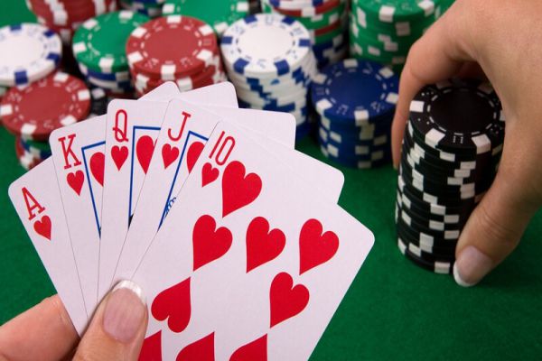 Thứ tự bài trong Poker đổi thưởng